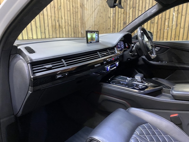 Used Audi Q7 2019 for sale - 76763201: Photo 65