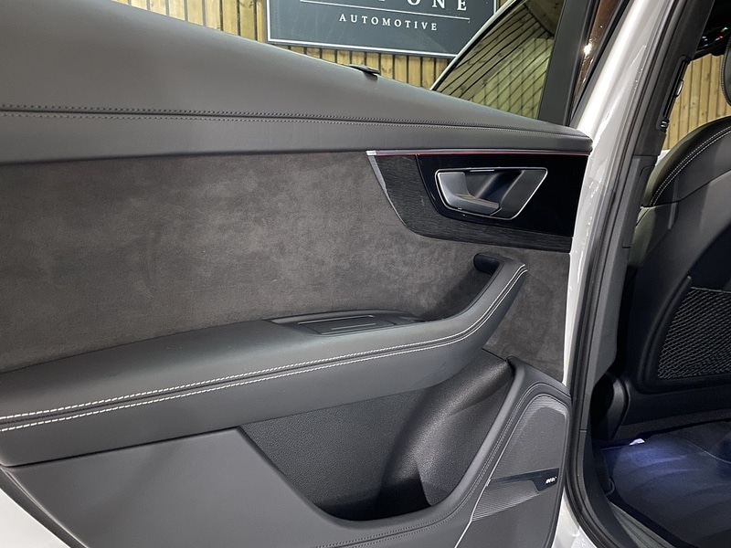 Used Audi Q7 2019 for sale - 76763201: Photo 77