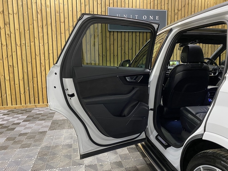 Used Audi Q7 2019 for sale - 76763201: Photo 78