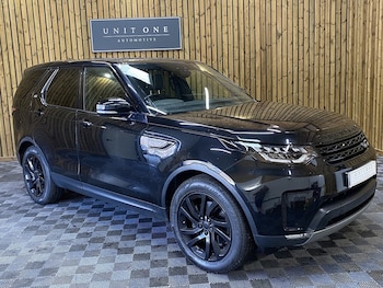 Used Land Rover Discovery 2018 for sale - 77947070: Photo