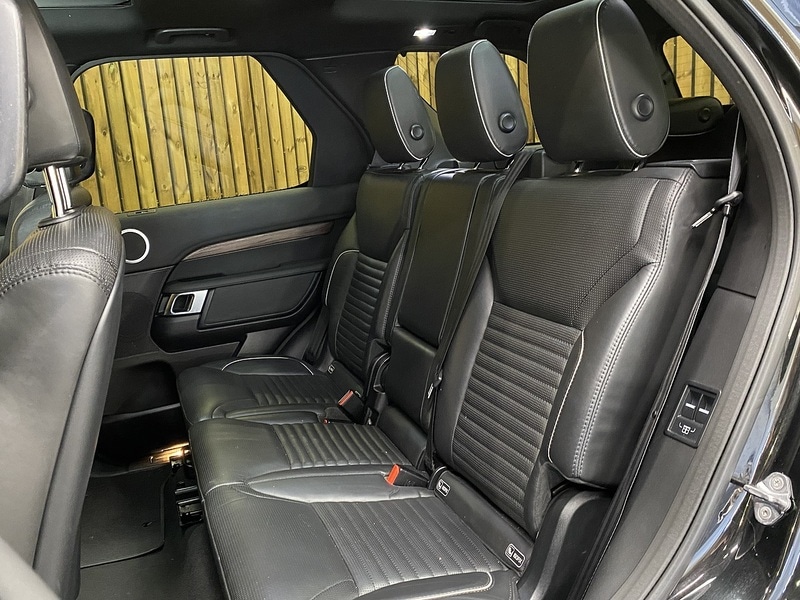 Used Land Rover Discovery 2018 for sale - 77947070: Photo 5