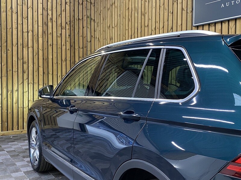 Used Volkswagen Tiguan 2017 for sale - 77663445: Photo 48