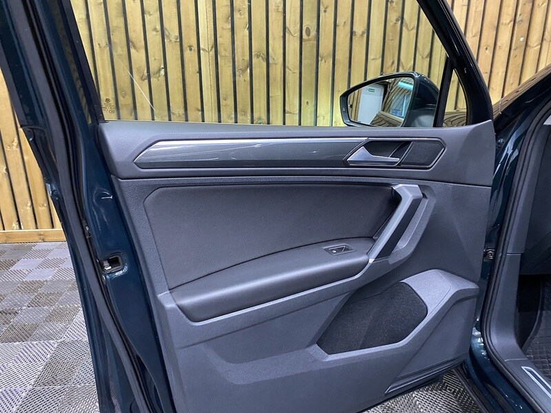 Used Volkswagen Tiguan 2017 for sale - 77663445: Photo 59