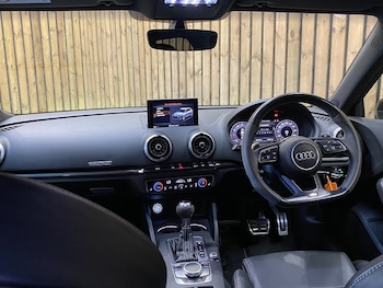 Used Audi RS3 2018 for sale - 76036653: Photo