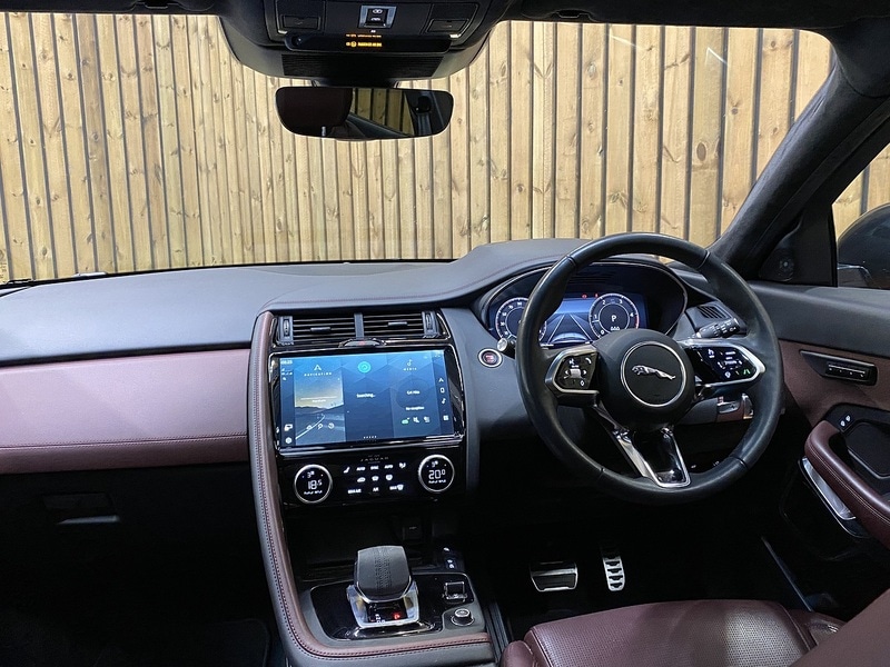 Used Jaguar E-Pace for sale - 77947063: Photo 3