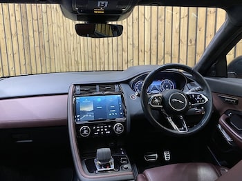 Used Jaguar E-Pace 2023 for sale - 77947063: Photo