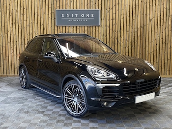 Used Porsche Cayenne 2016 for sale - 79385518: Photo