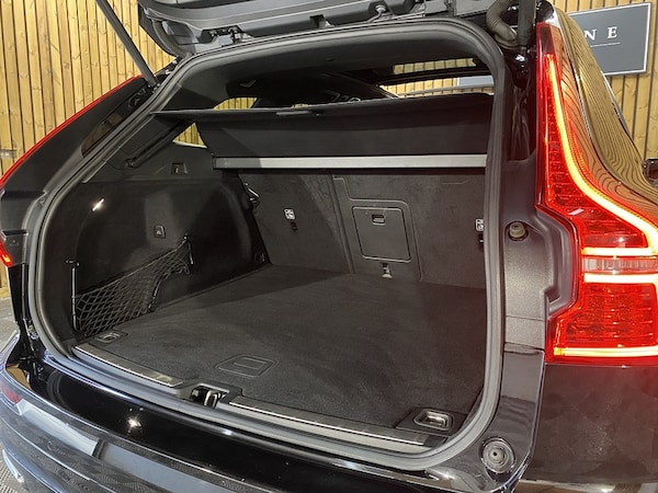 Used Volvo XC60 2020 for sale - 76236265: Photo 19