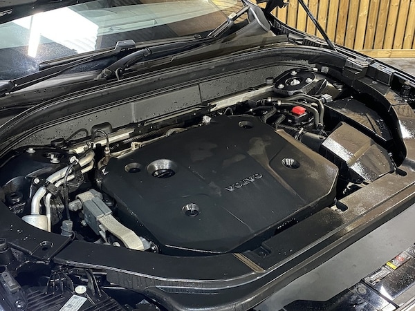 Used Volvo XC60 2020 for sale - 76236265: Photo 31