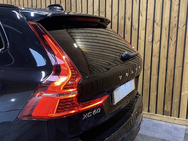 Used Volvo XC60 2020 for sale - 76236265: Photo 44