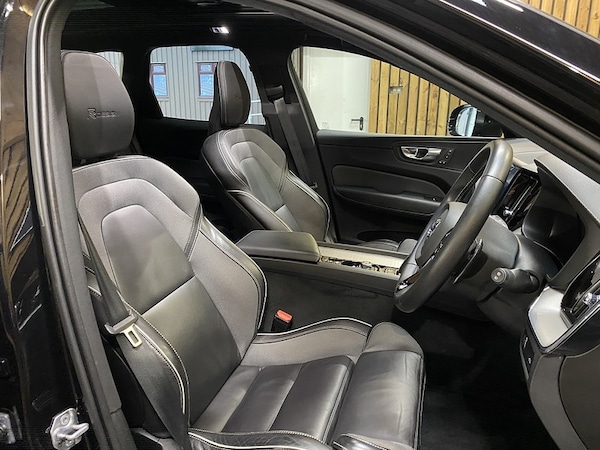 Used Volvo XC60 2020 for sale - 76236265: Photo 45