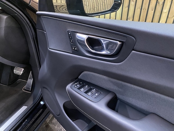 Used Volvo XC60 2020 for sale - 76236265: Photo 49