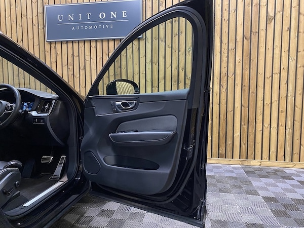 Used Volvo XC60 2020 for sale - 76236265: Photo 50