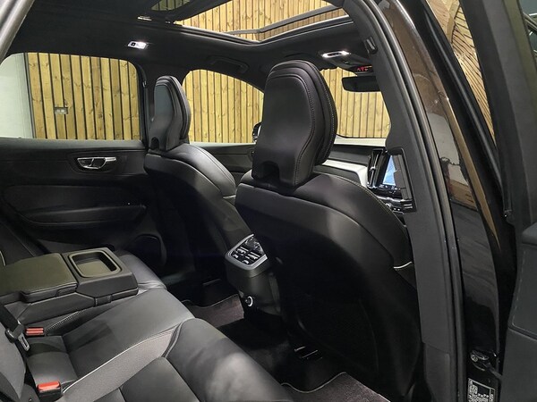 Used Volvo XC60 2020 for sale - 76236265: Photo 55
