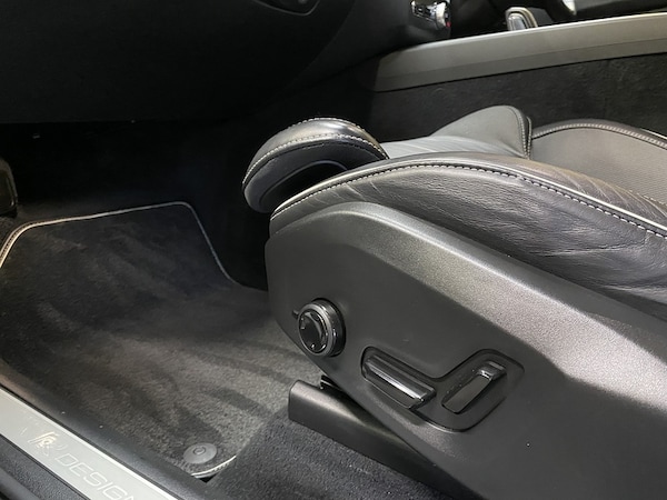 Used Volvo XC60 2020 for sale - 76236265: Photo 65