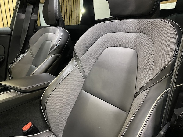Used Volvo XC60 2020 for sale - 76236265: Photo 66