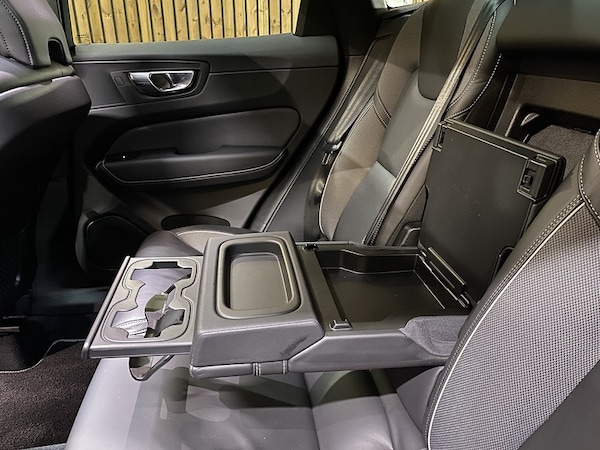 Used Volvo XC60 2020 for sale - 76236265: Photo 75