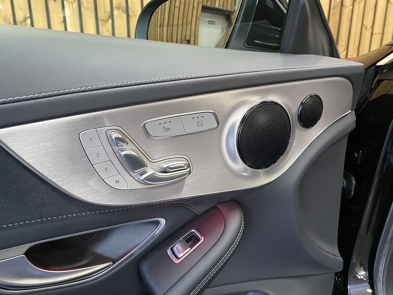 Used Mercedes-Benz C Class 2019 for sale - 76320098: Photo 37