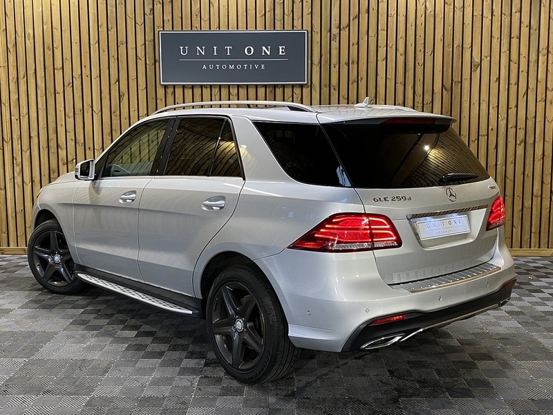 Used Mercedes-Benz GLE 2016 for sale - 76357087: Photo 3