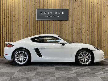 Used Porsche 718 Cayman 2019 for sale - 75347851: Photo