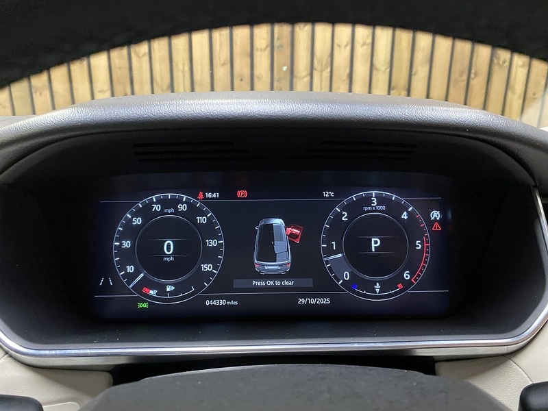 Used Land Rover Range Rover Sport 2018 for sale - 75897570: Photo 33