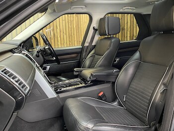 Used Land Rover Discovery 2017 for sale - 78765594: Photo