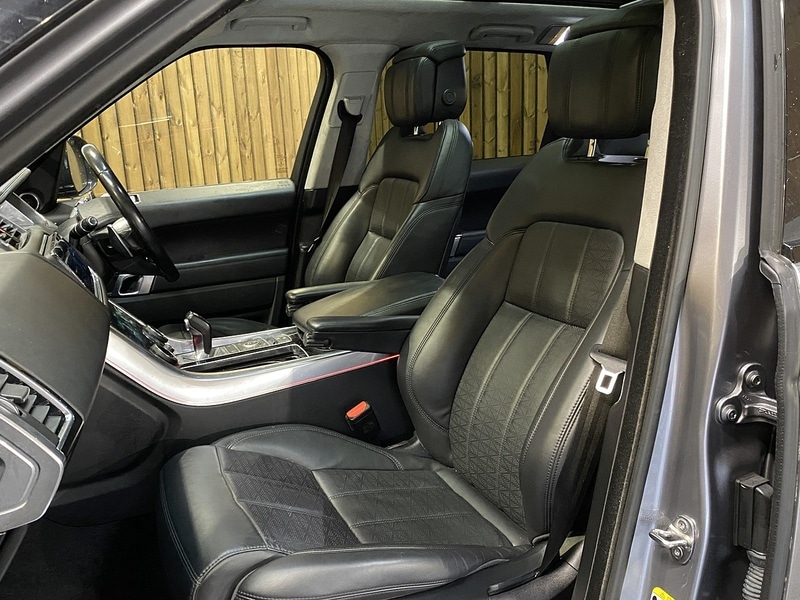 Used Land Rover Range Rover Sport 2020 for sale - 76686845: Photo 7