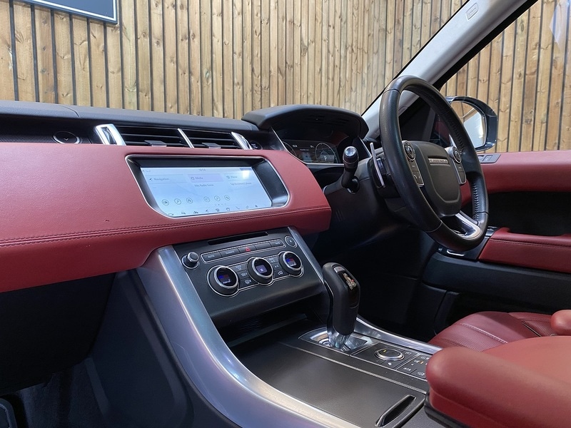 Used Land Rover Range Rover Sport 2018 for sale - 76768859: Photo 64