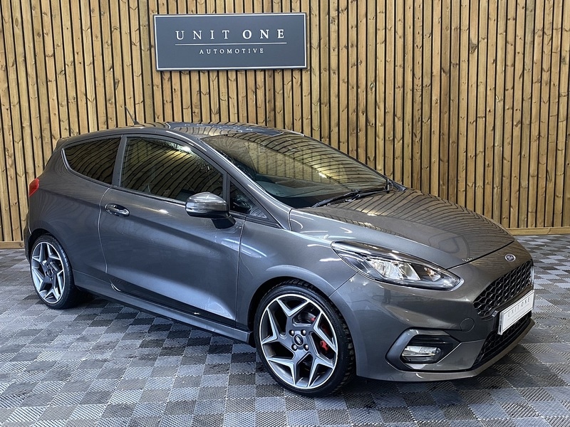 Used Ford Fiesta 2019 for sale - 78031199: Photo 1