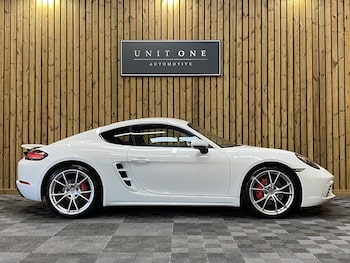 Used Porsche 718 Cayman 2017 for sale - 75381311: Photo