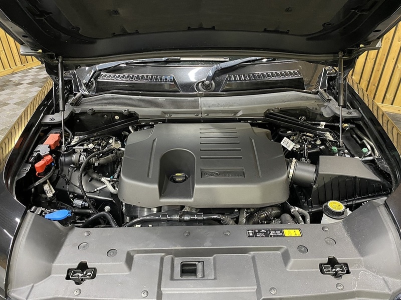 Used Land Rover Defender 2022 for sale - 77617808: Photo 11