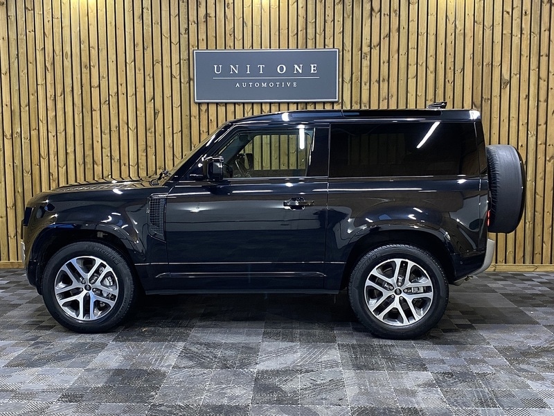 Used Land Rover Defender 2022 for sale - 77617808: Photo 15