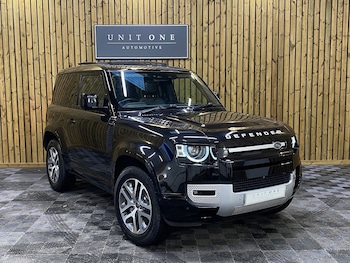 Used Land Rover Defender 2022 for sale - 77617808: Photo