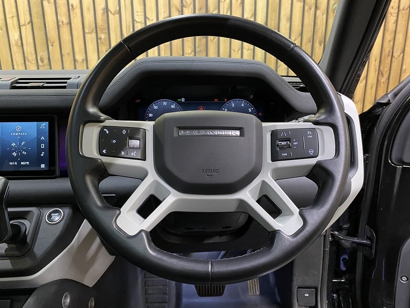 Used Land Rover Defender 2022 for sale - 77617808: Photo 24