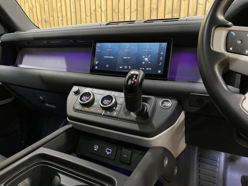 Used Land Rover Defender 2022 for sale - 77617808: Photo 36