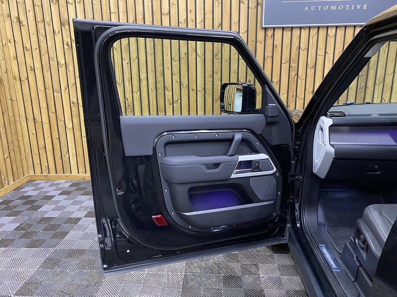 Used Land Rover Defender 2022 for sale - 77617808: Photo 65