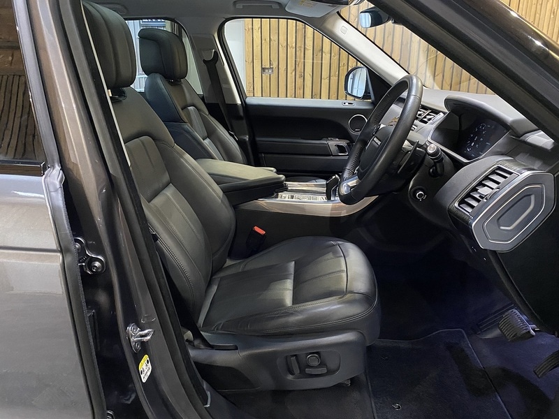 Used Land Rover Range Rover Sport 2019 for sale - 76510391: Photo 49