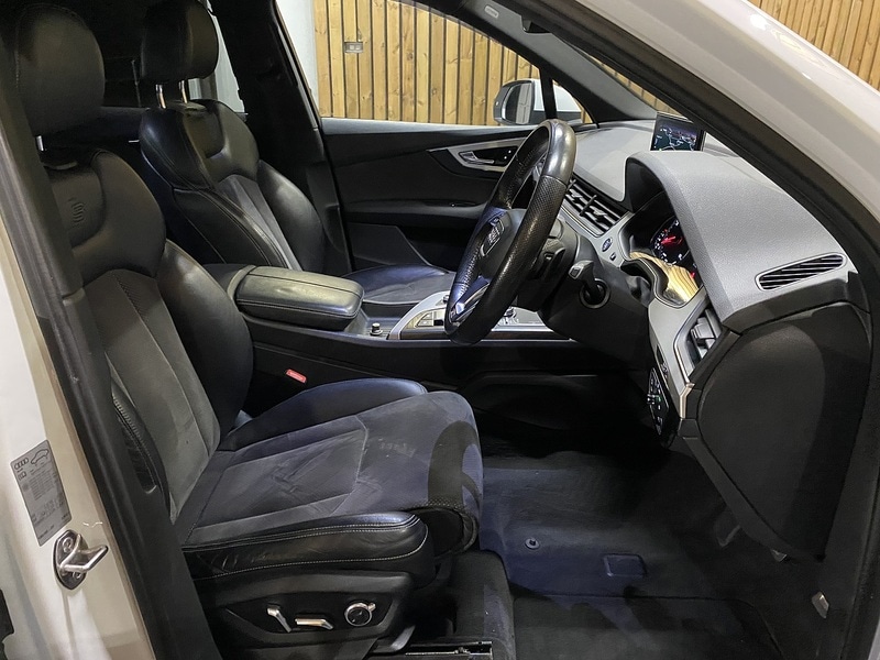 Used Audi Q7 2016 for sale - 77716174: Photo 42