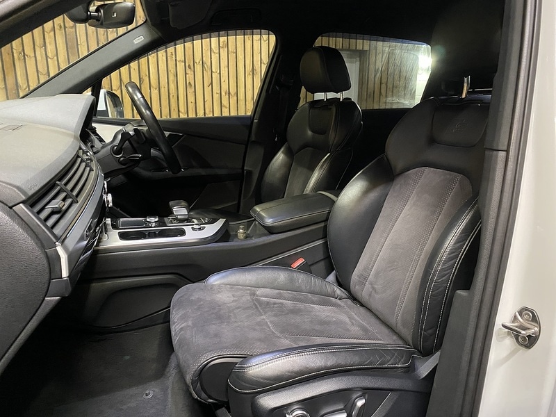 Used Audi Q7 2016 for sale - 77716174: Photo 57