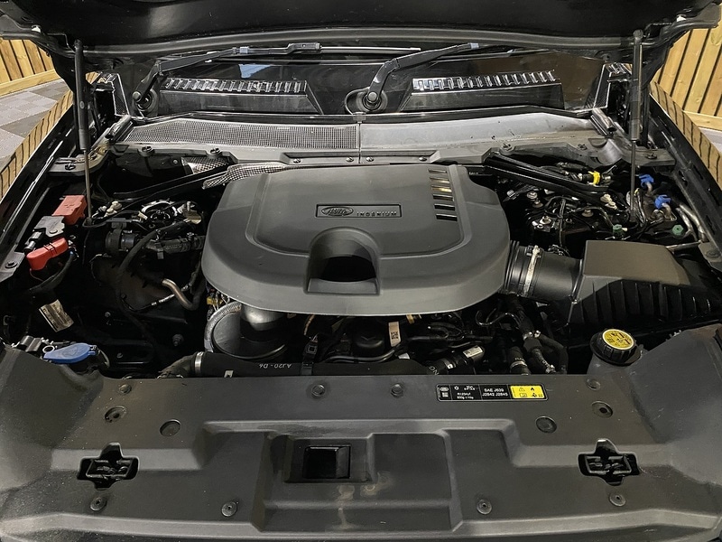 Used Land Rover Defender 110 2022 for sale - 76686844: Photo 13