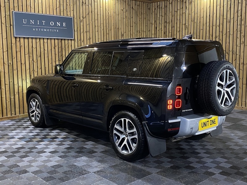 Used Land Rover Defender 110 2022 for sale - 76686844: Photo 18