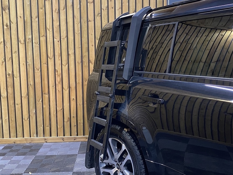 Used Land Rover Defender 110 2022 for sale - 76686844: Photo 8