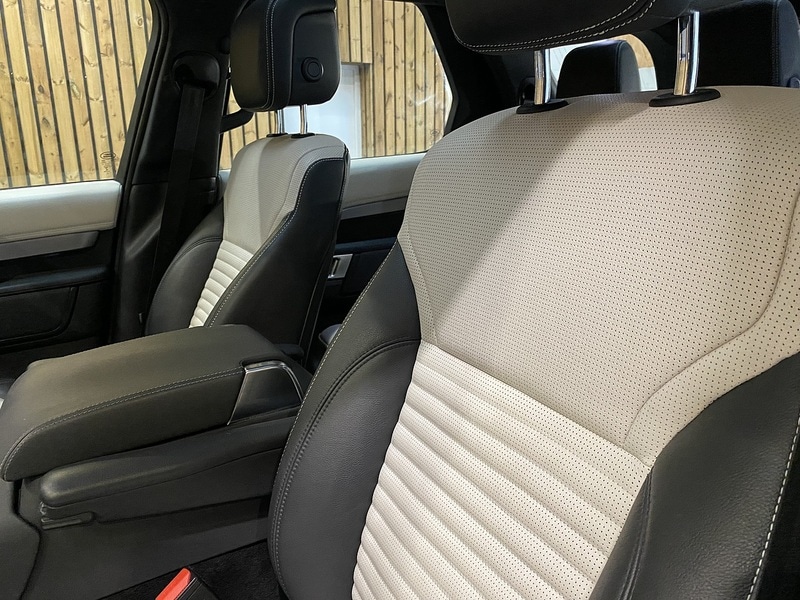 Used Land Rover Discovery 2021 for sale - 76036655: Photo 60