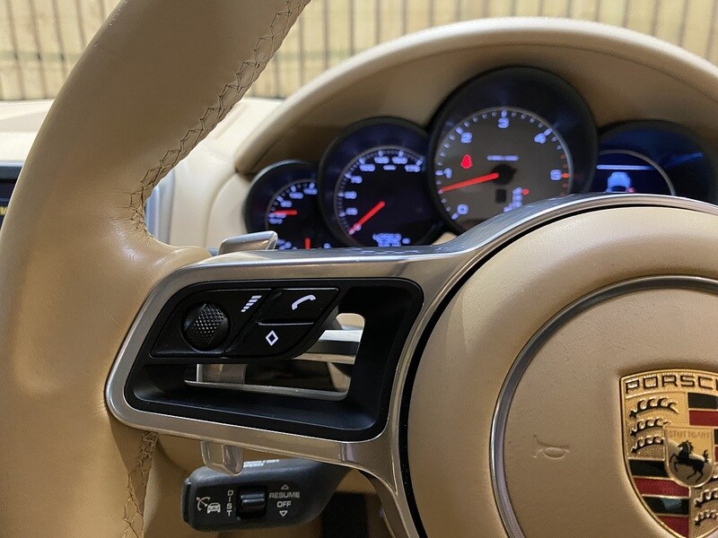 Used Porsche Cayenne 2016 for sale - 76352999: Photo 23