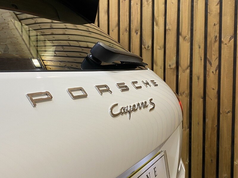 Used Porsche Cayenne 2016 for sale - 76352999: Photo 57