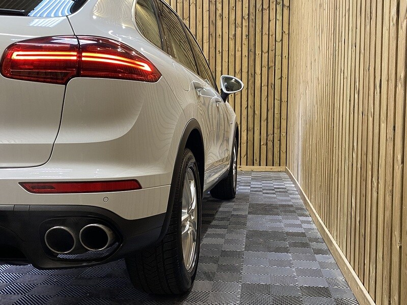 Used Porsche Cayenne 2016 for sale - 76352999: Photo 67