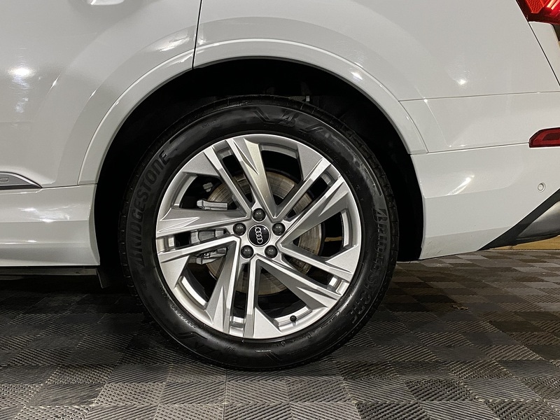 Used Audi Q7 2023 for sale - 76686846: Photo 65