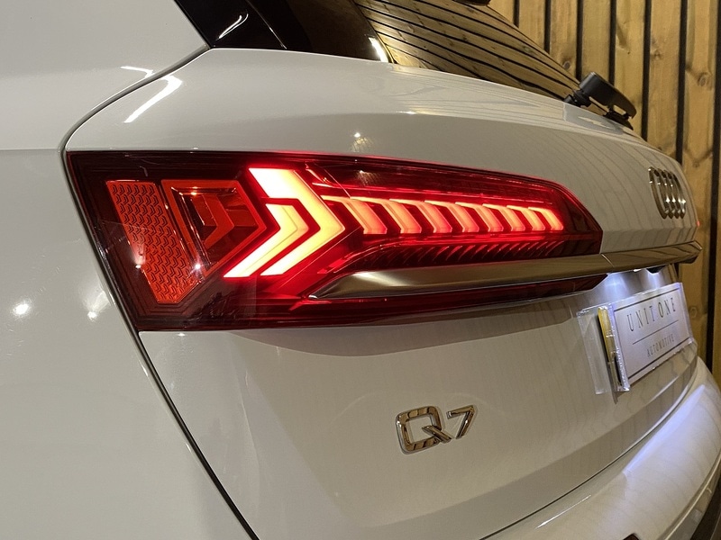 Used Audi Q7 2023 for sale - 76686846: Photo 68