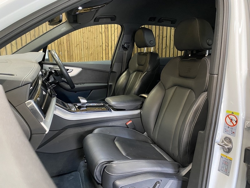 Used Audi Q7 2023 for sale - 76686846: Photo 7