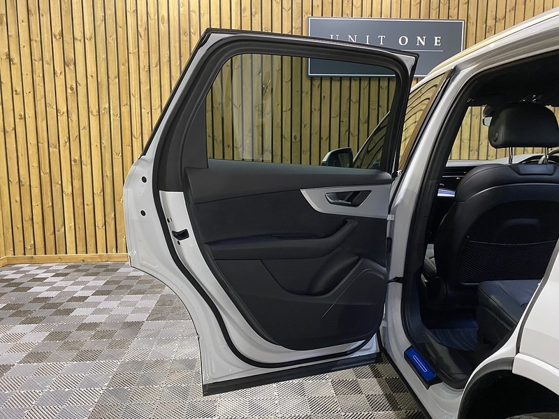 Used Audi Q7 2023 for sale - 76686846: Photo 75